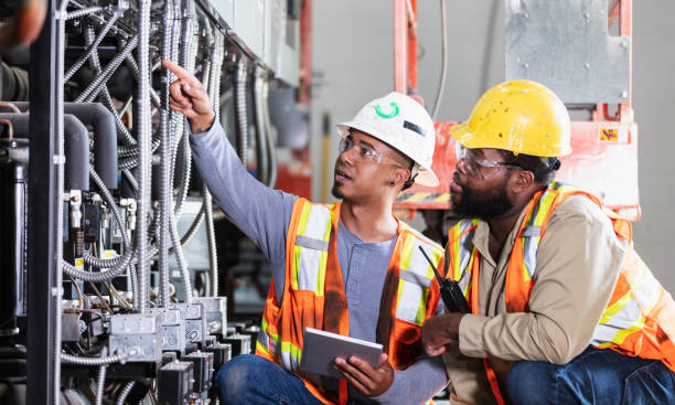 Best Commercial Electrician Services  in Greenbriar, FL