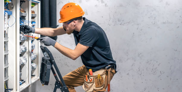 Best Home Electrical Repair  in Greenbriar, FL